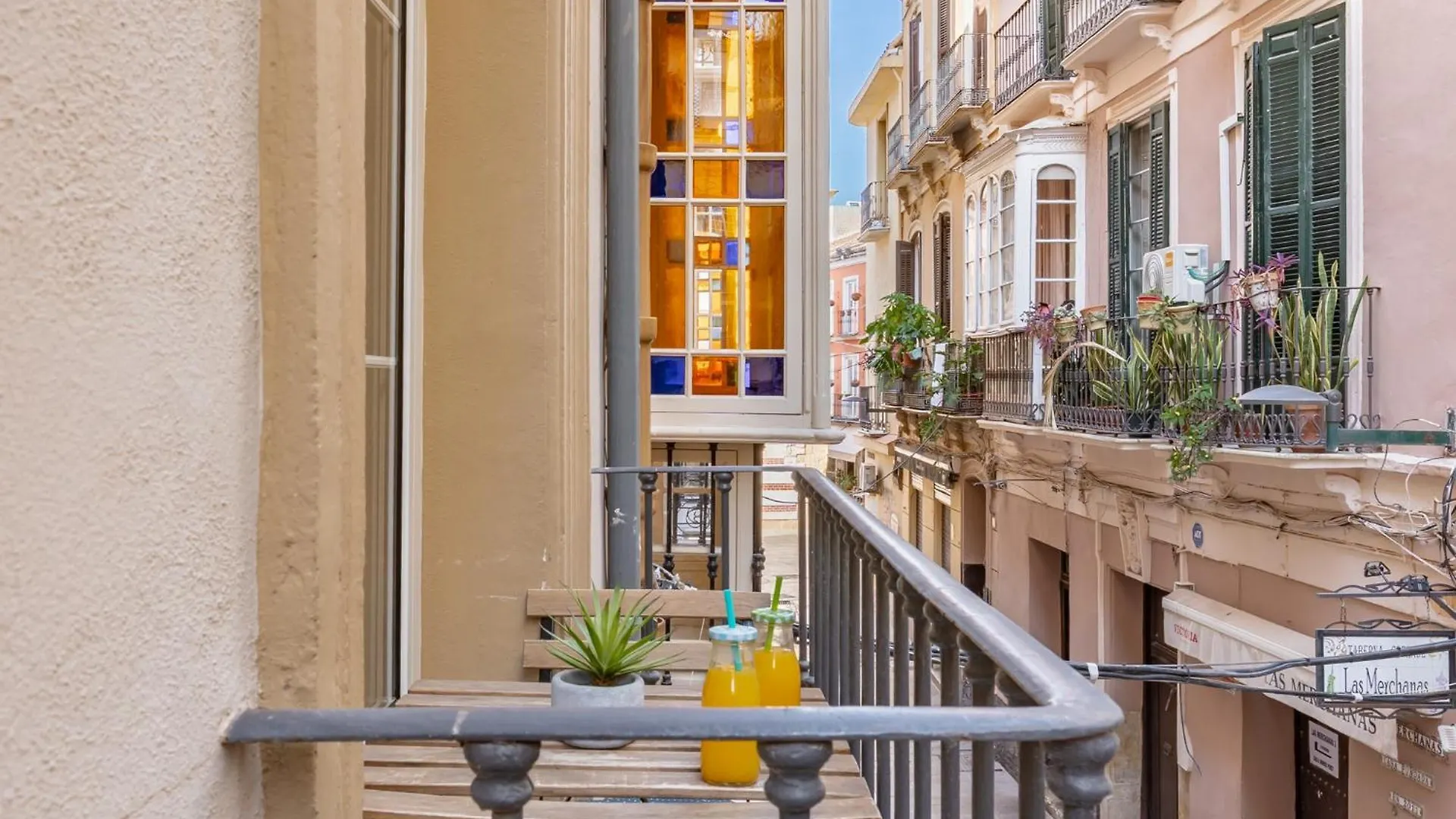 Admiral City Studio Malaga Apartment