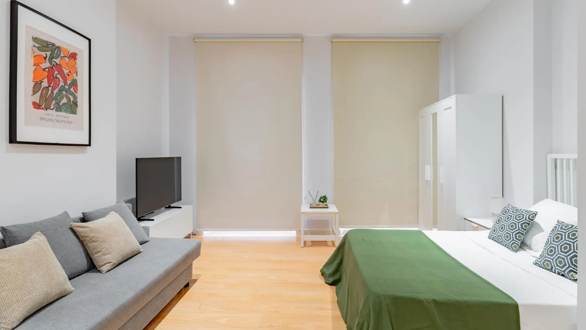 Admiral City Studio Malaga 0*,  Spain